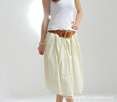 廣州市海珠區(qū)章久服飾廠中裙產(chǎn)品全覽 精選款式，盡顯優(yōu)雅風(fēng)范